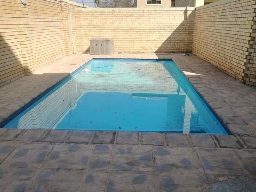 1 Bedroom Property for Sale in Potchefstroom Industrial North West